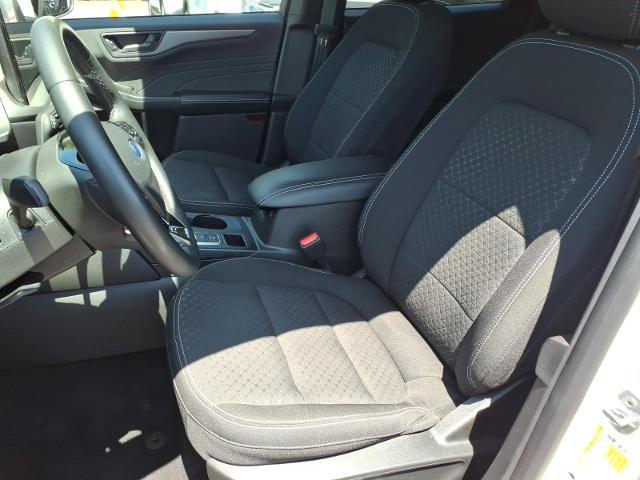 2023 Ford Escape - $19,997