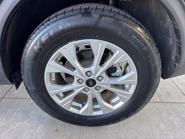 2023 Ford Escape - $22,300