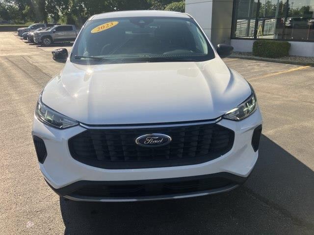 2023 Ford Escape - $23,805