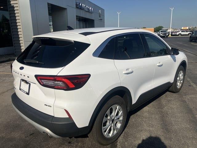 2023 Ford Escape - $23,805
