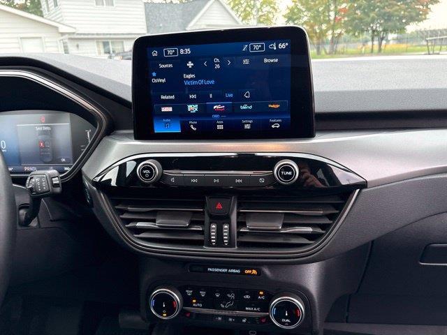 2024 Ford Escape - $21,000
