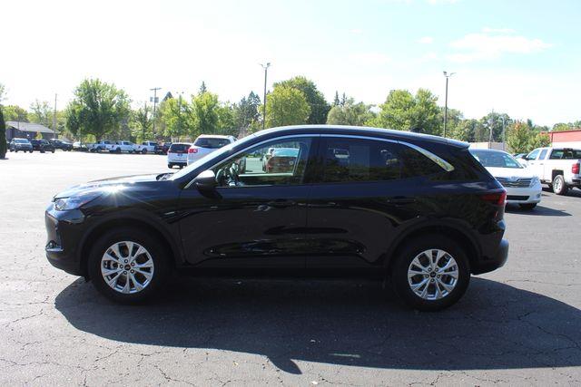 2024 Ford Escape - $19,675