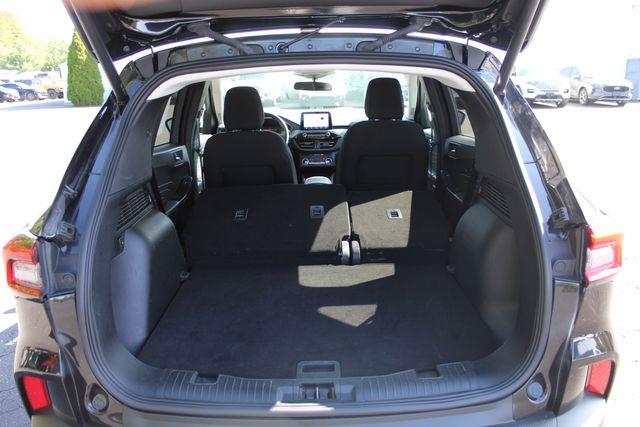 2024 Ford Escape - $19,675