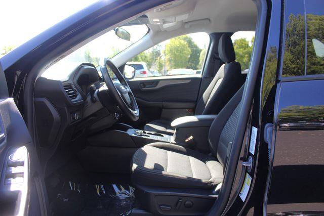 2024 Ford Escape - $19,675