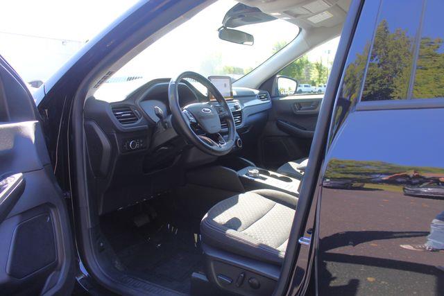 2024 Ford Escape - $19,675