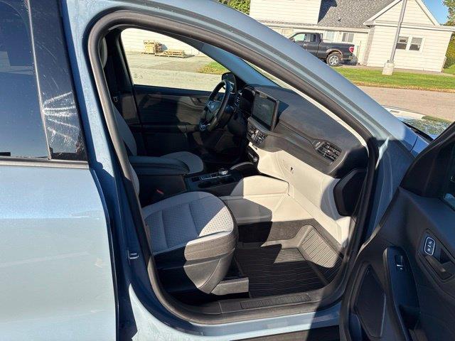 2024 Ford Escape - $22,000