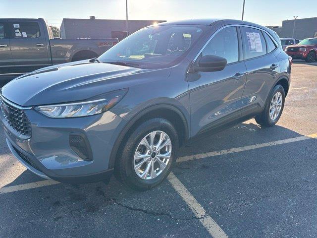 2024 Ford Escape - $22,000