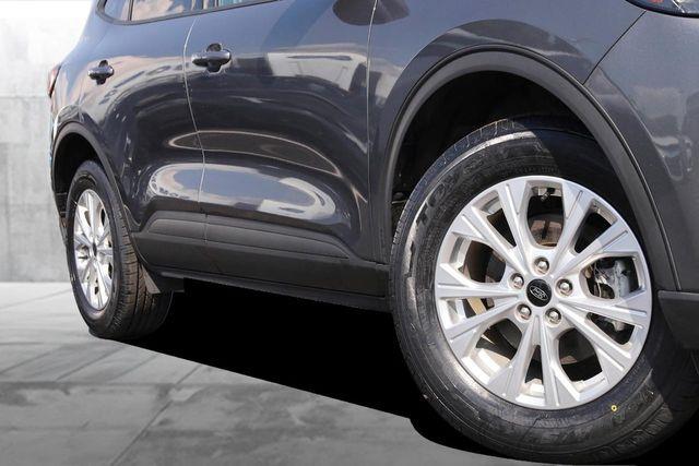 2025 Ford Escape - $21,990