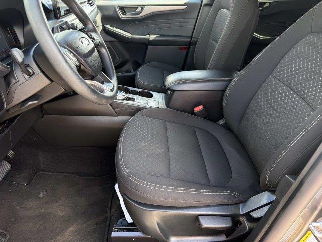 2025 Ford Escape - $17,368
