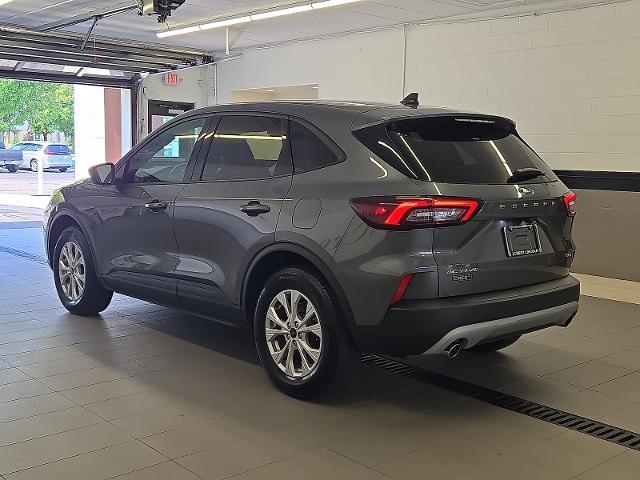 2025 Ford Escape - $26,999