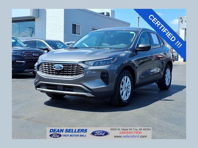 2023 Ford Escape