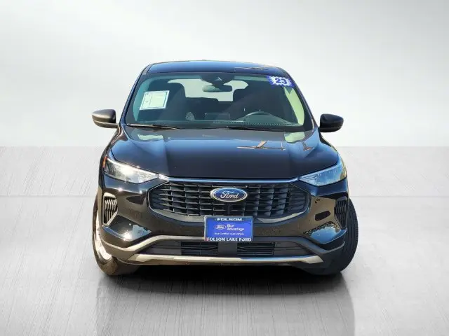 2023 Ford Escape - $22,038