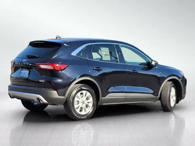 2023 Ford Escape - $22,038