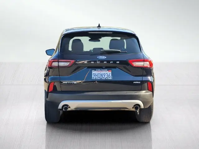 2023 Ford Escape - $22,038