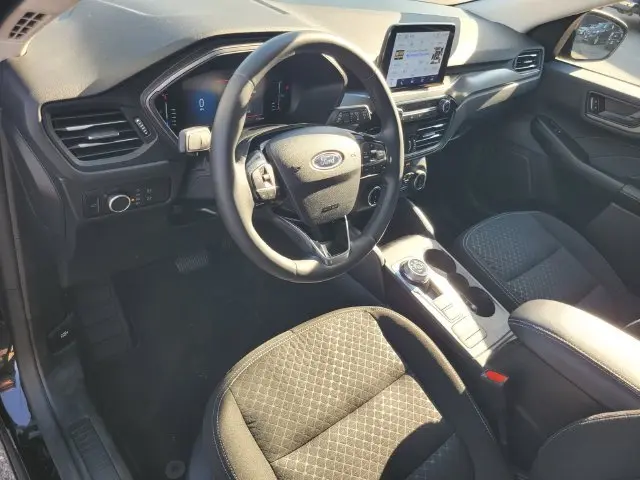2023 Ford Escape - $22,038
