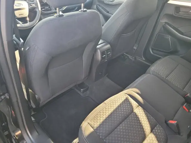 2023 Ford Escape - $22,038