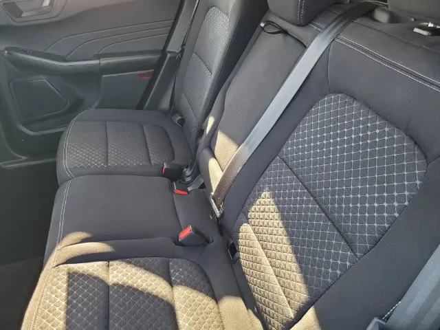 2023 Ford Escape - $22,038