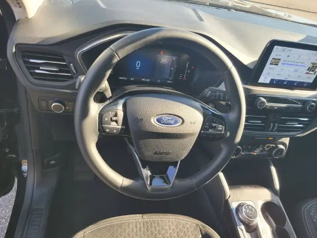 2023 Ford Escape - $22,038