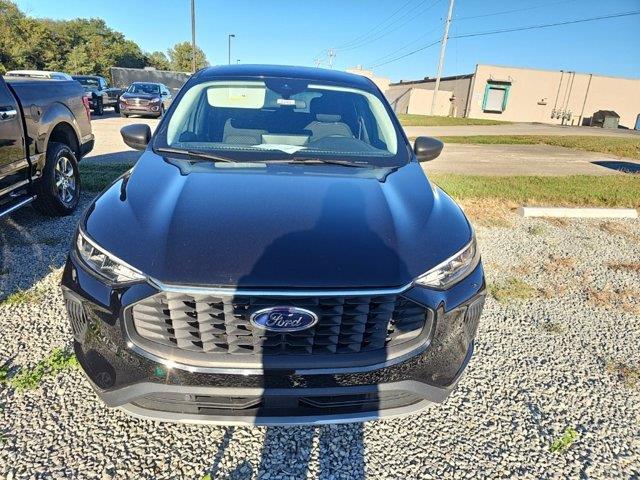 2023 Ford Escape - $22,398