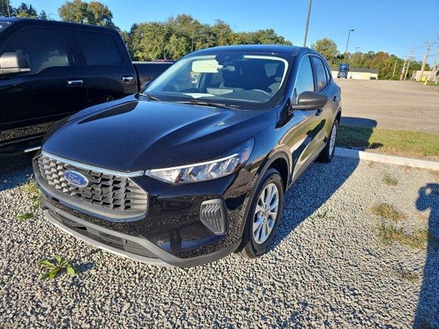 2023 Ford Escape - $22,398