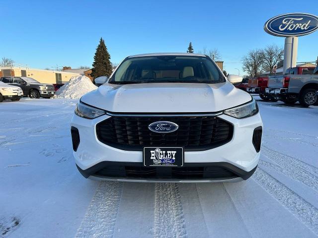 2023 Ford Escape - $26,900
