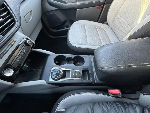 2023 Ford Escape - $26,900
