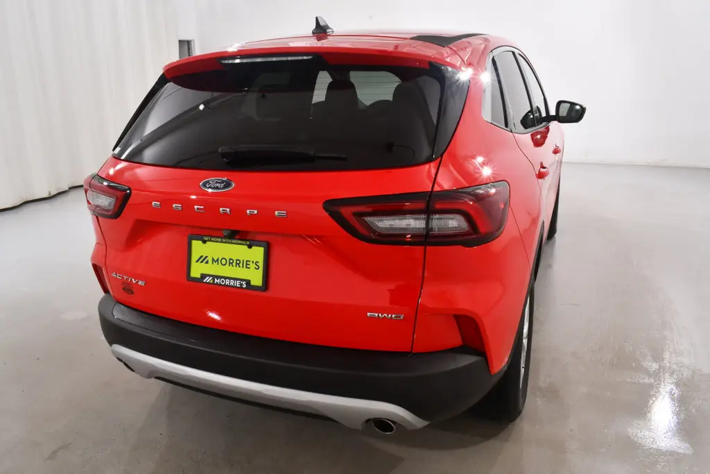 2024 Ford Escape - $21,955