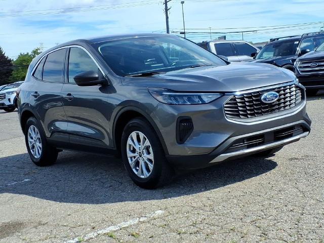2024 Ford Escape - $22,498