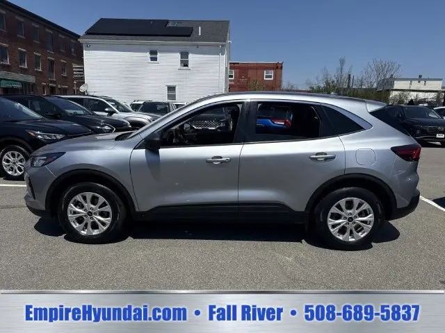 2024 Ford Escape - $18,490