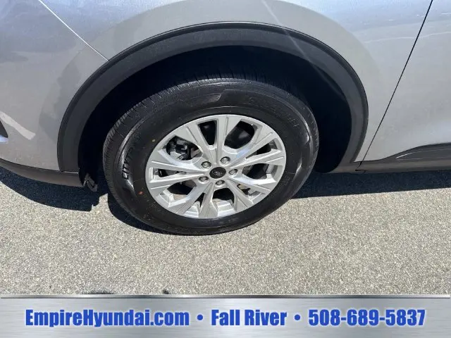 2024 Ford Escape - $18,490