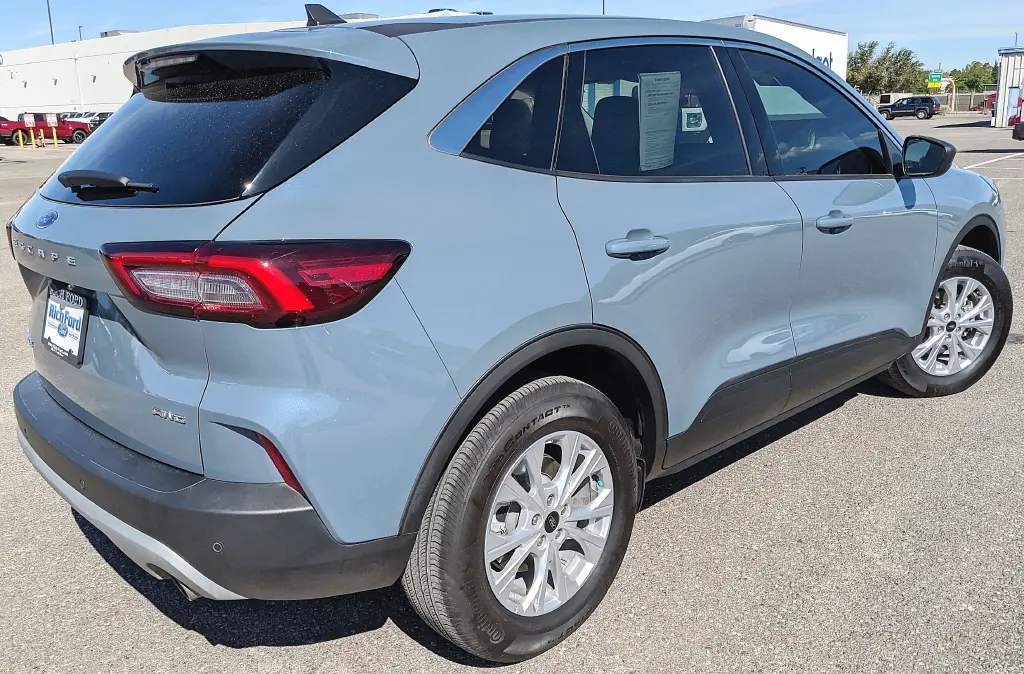 2024 Ford Escape - $27,932