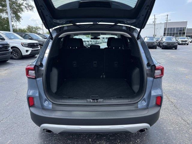 2025 Ford Escape - $20,757