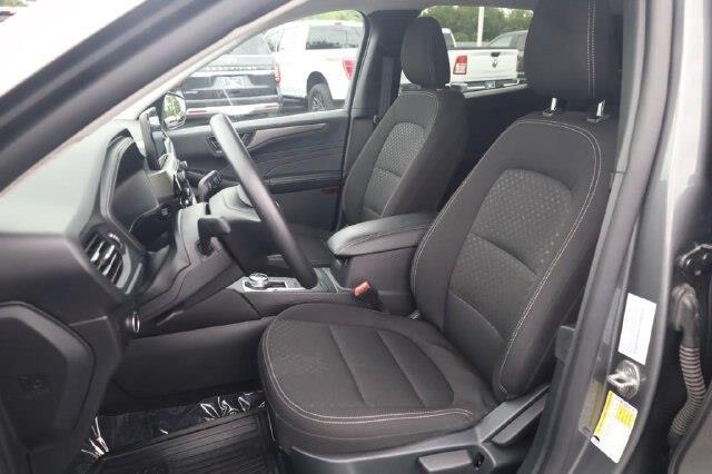 2025 Ford Escape - $21,940