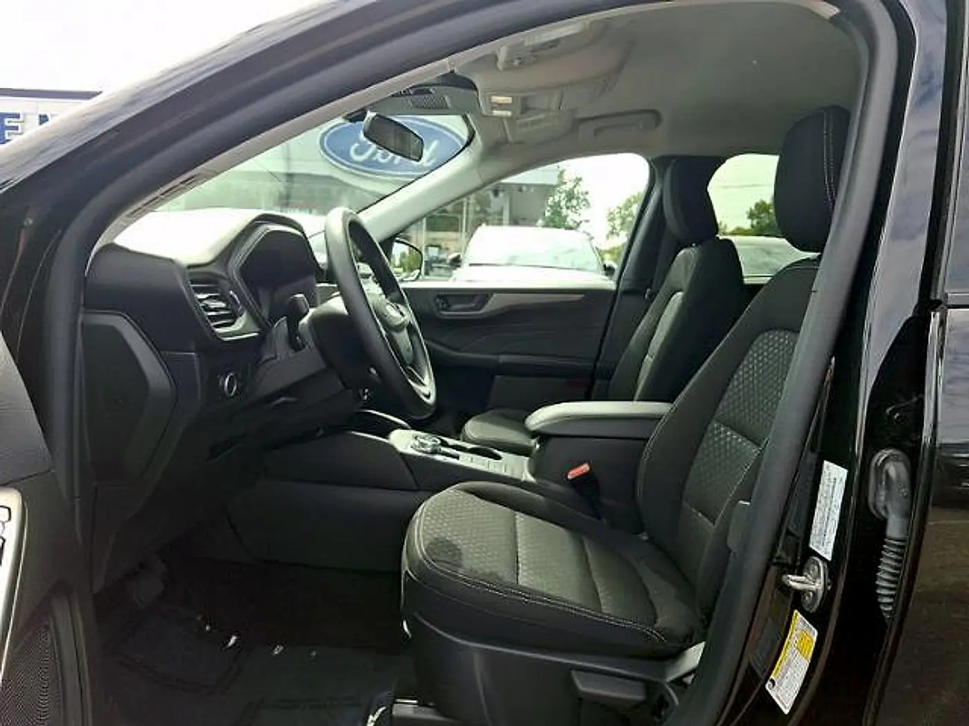 2025 Ford Escape - $21,900