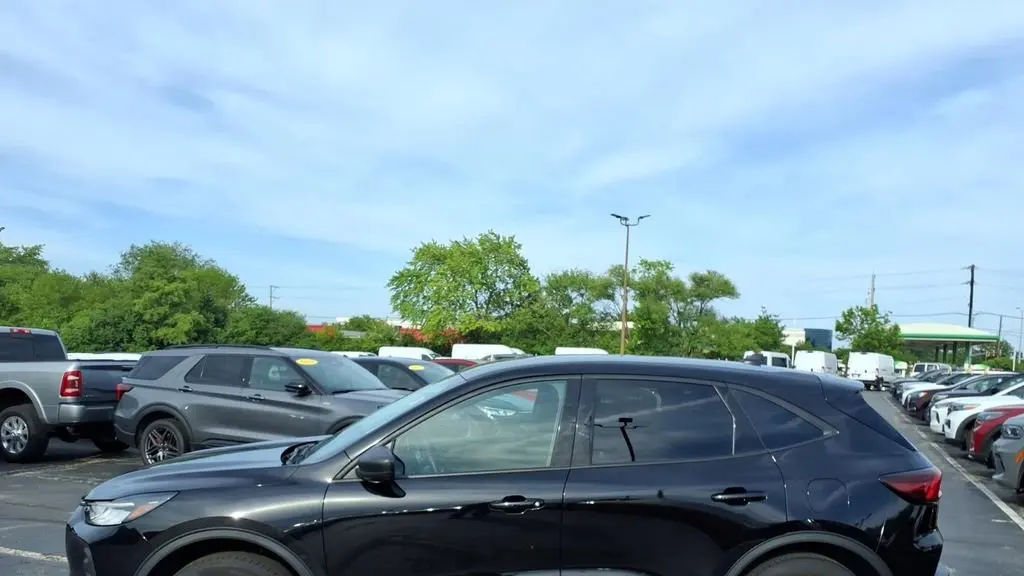 2025 Ford Escape Active