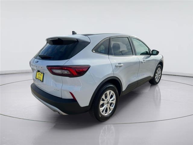 2025 Ford Escape - $18,495