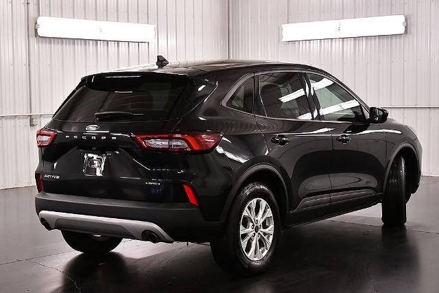 2025 Ford Escape - $21,918