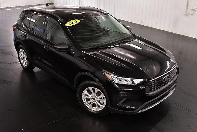 2025 Ford Escape - $21,918
