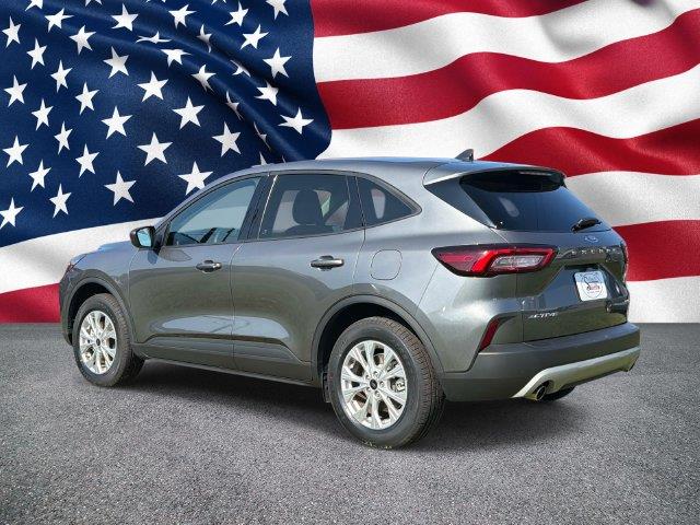 2025 Ford Escape - $18,305