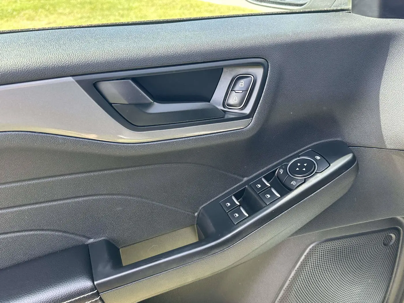 2025 Ford Escape - $23,000