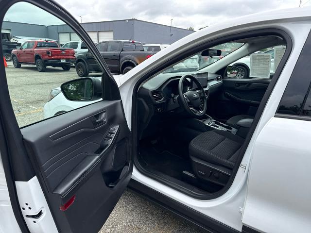 2023 Ford Escape - $23,499