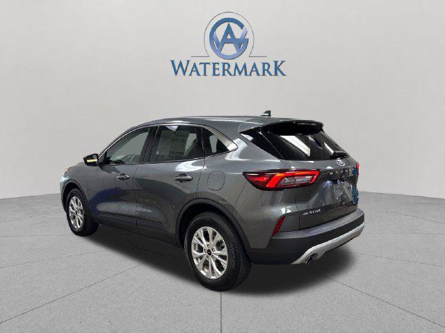 2023 Ford Escape - $24,583