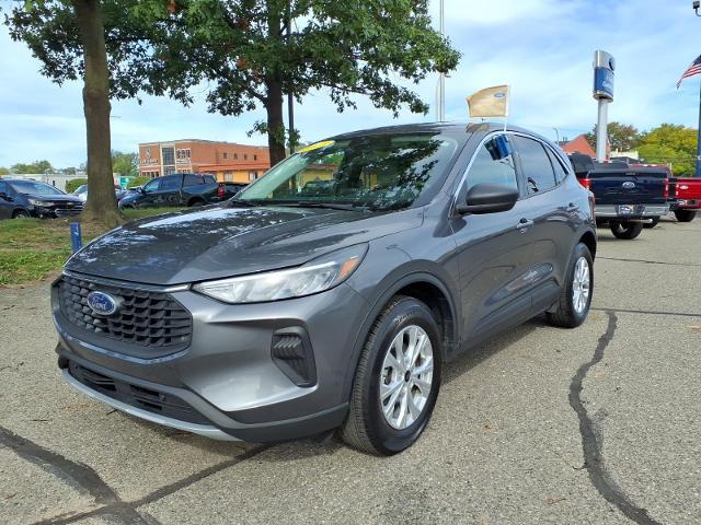 2023 Ford Escape