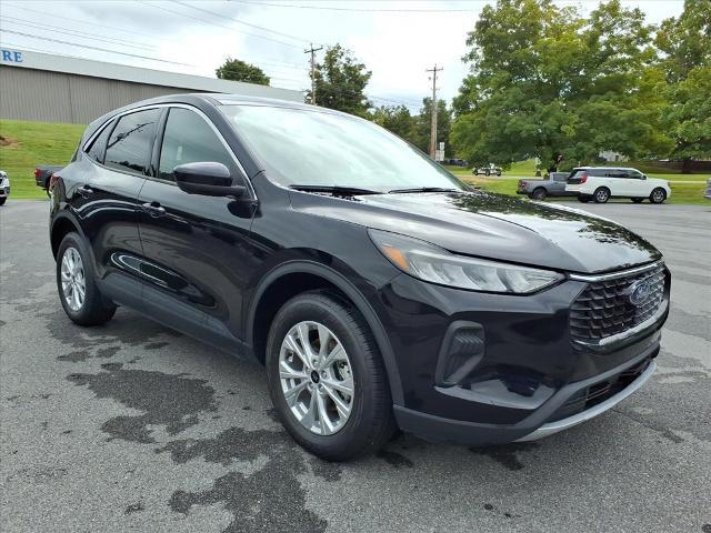 2023 Ford Escape - $27,842