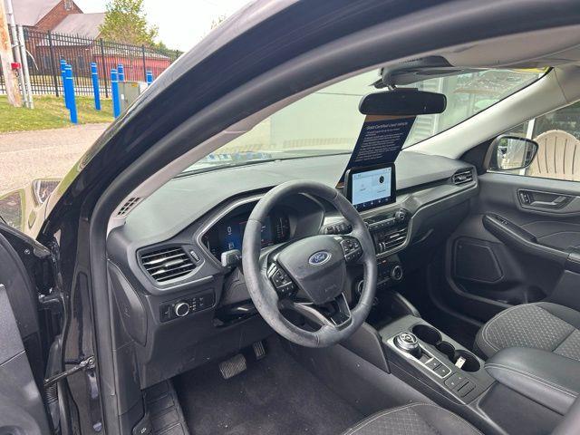 2023 Ford Escape - $24,150