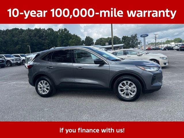 2023 Ford Escape - $22,269