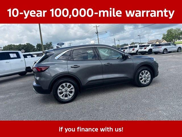 2023 Ford Escape - $22,269