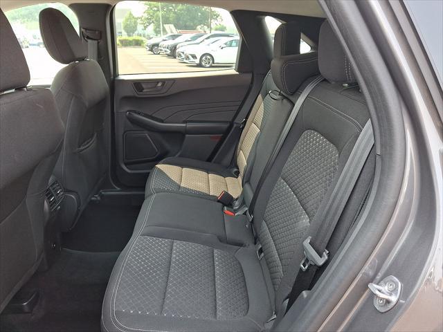 2023 Ford Escape - $17,998