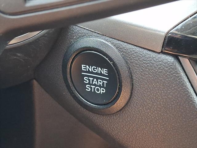 2023 Ford Escape - $17,998