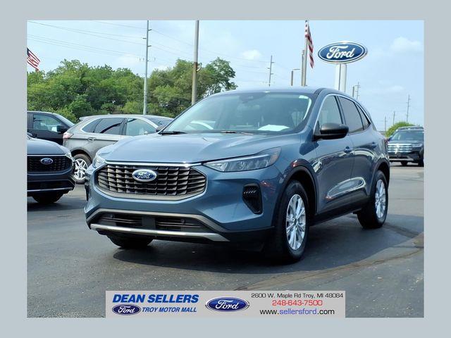 2023 Ford Escape